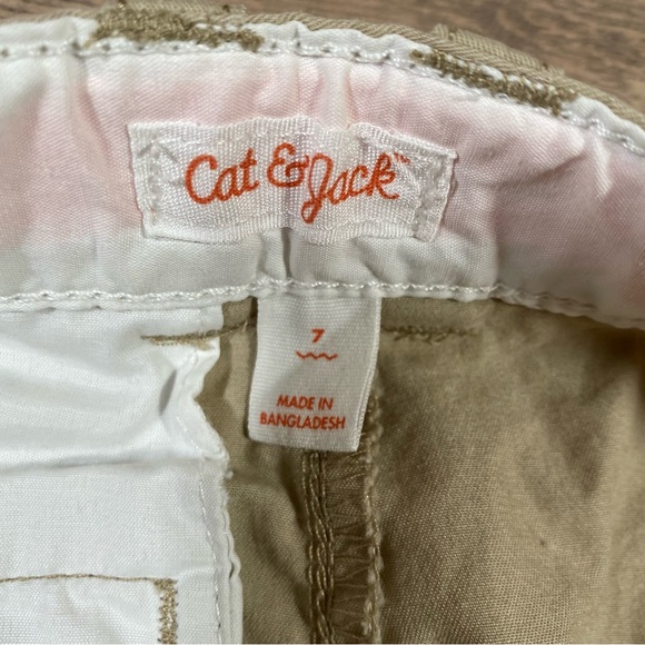 Cat & Jack Kids Shorts Pants Boys Size 7 US Beige Adjustable Waist - Picture 9 of 9